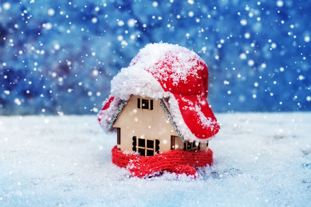 De winterschilder van Schilder Service Heerhugowaard is een expert op het gebied van kozijnen en gevels.